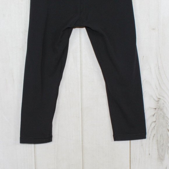 Lululemon Black Cropped Work Out Running Athletic Leggings Size 8 - Picture 6 of 9